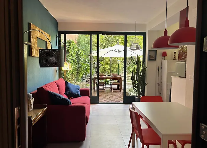 Il Giardino Di Isa Διαμέρισμα *